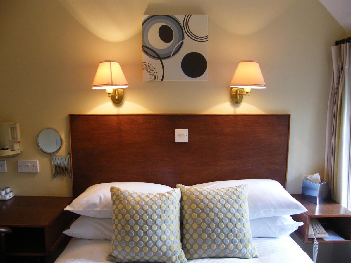 Tumbling Weir Hotel Ottery St Mary Zewnętrze zdjęcie
