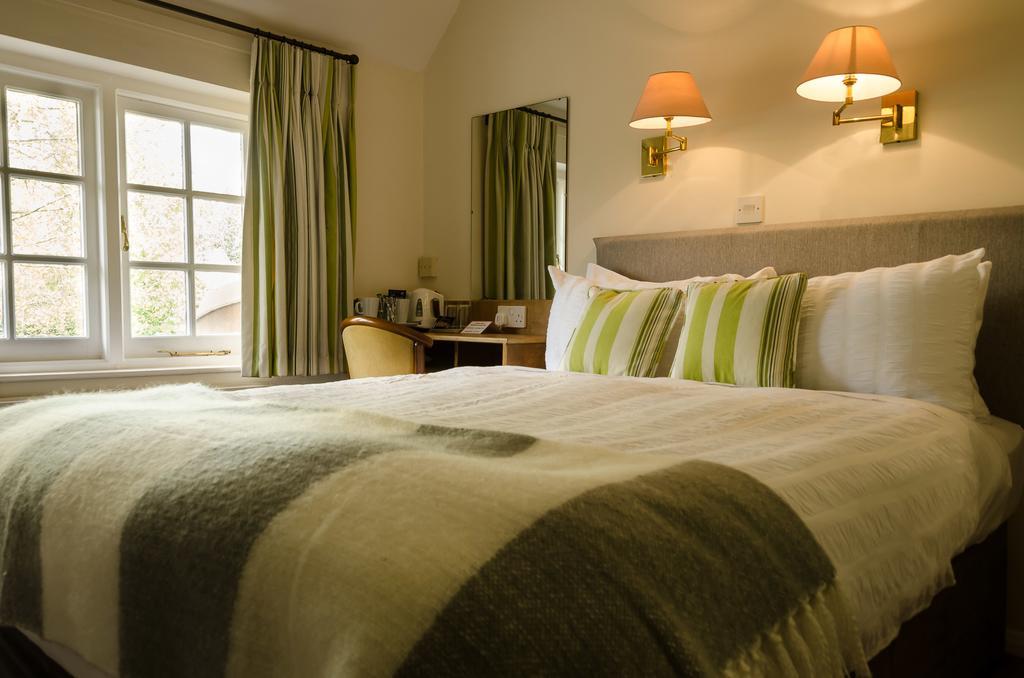 Tumbling Weir Hotel Ottery St Mary Zewnętrze zdjęcie